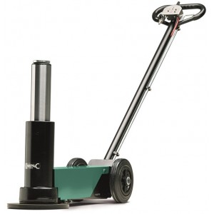 Домкрат подкатной пневмогидравлический COMPAC  A28-HC